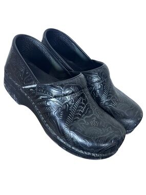 Dansko Professional Black Tooled Embossed Leather Clog Size 40 US 9.5 - 10